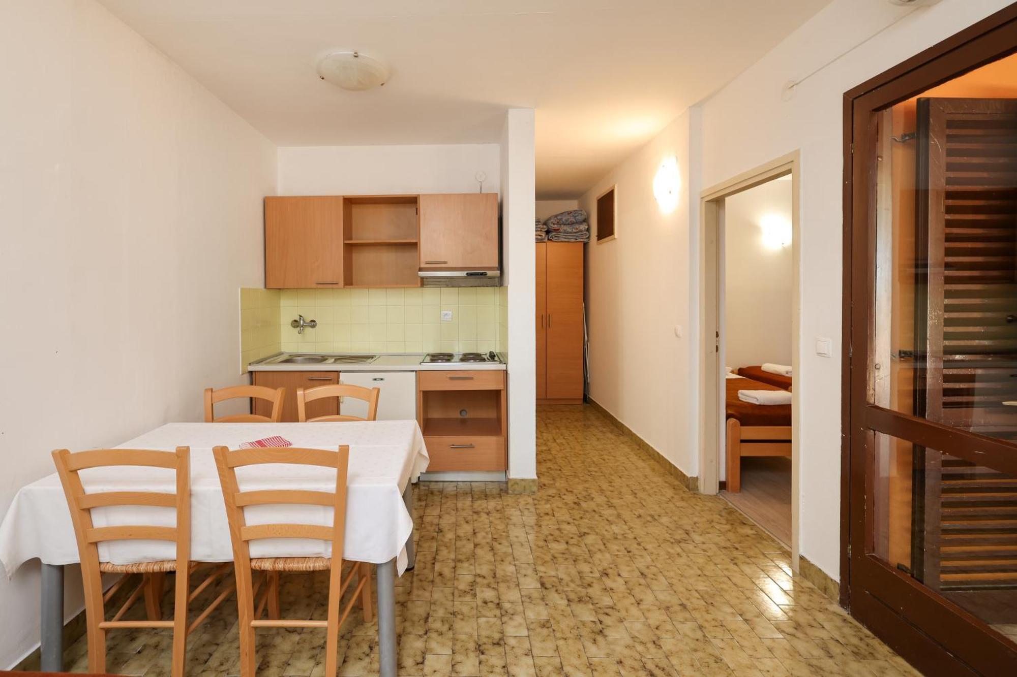 Apartments Medena Budget トロギール エクステリア 写真